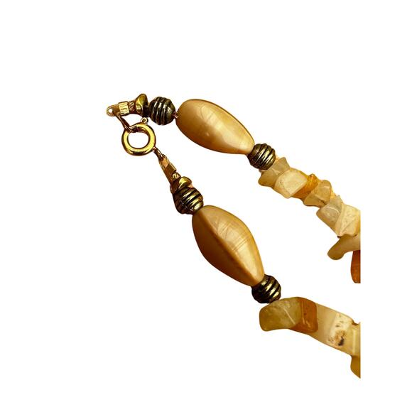 Natural Beaded Quartz Chip Necklace - Picture 5 of 6